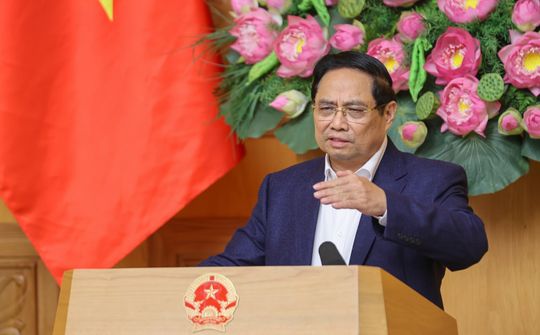 Chúng ta phải đặt mình vào địa vị của người dân không có nhà ở để hành động