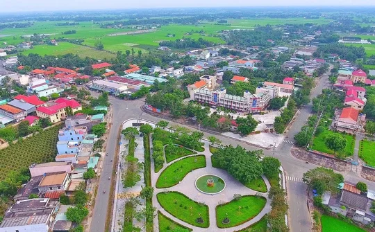Xã Tân Trụ thu ngân sách đạt 332%, chính quyền hai cấp vận hành ổn định