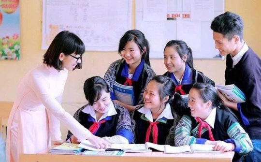 Đào tạo nguồn nhân lực chất lượng cao người dân tộc thiểu số trong một số ngành, lĩnh vực trọng điểm