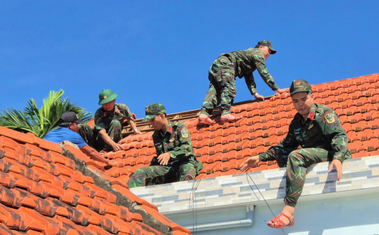 Các địa phương "thừa thắng xông lên" bảo đảm mọi người dân đều có nhà ở trước ngày 15/01/2026