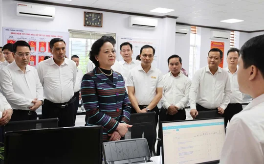 Kết quả và bài học kinh nghiệm trong tham mưu, thể chế hóa và triển khai xây dựng chính quyền 3 cấp