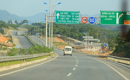 Sớm đầu tư mở rộng đoạn cao tốc Yên Bái - Lào Cai