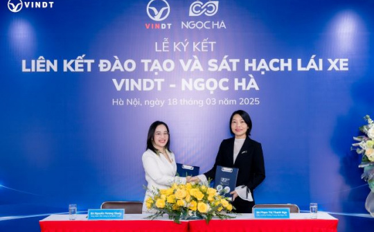 VinDT liên kết cùng Trường trung cấp Ngọc Hà đào tạo lái xe bằng xe điện