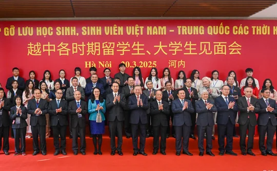 Thế hệ trẻ là lực lượng nòng cốt đưa quan hệ Việt-Trung phát triển tốt đẹp, hiệu quả, bền vững lâu dài