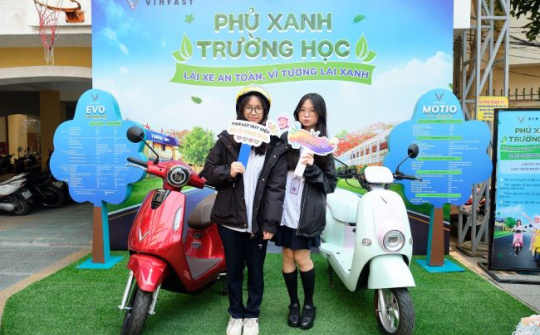 'Phủ Xanh Trường Học' giúp các em học sinh hiểu được ý nghĩa của việc chung tay bảo vệ môi trường