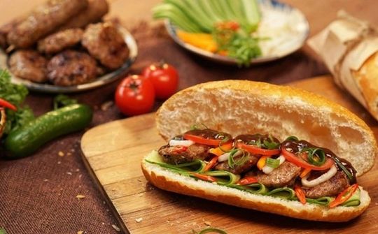 TasteAtlas picks 12 Vietnamese dishes among Top 16 SEA sandwiches