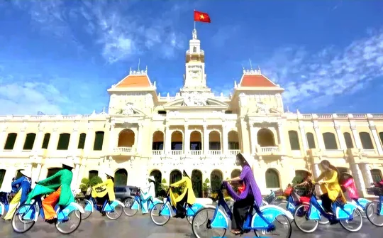 Thành tựu của đất nước sau 50 năm: Tiền đề cho kỷ nguyên vươn mình
