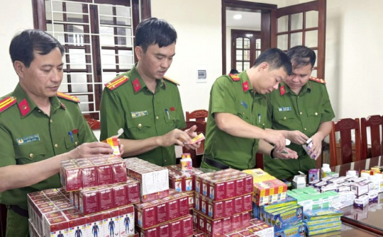 Đẩy nhanh tiến độ điều tra, sớm đưa ra kết luận về vụ việc sản xuất, buôn bán thuốc chữa bệnh giả