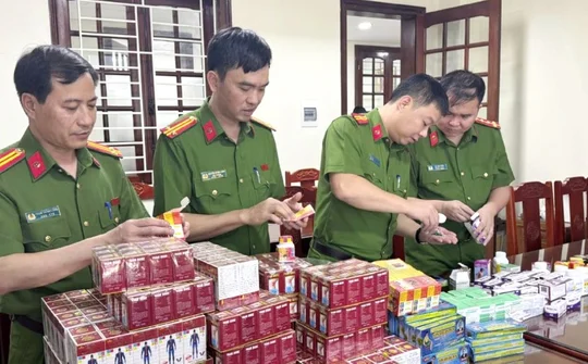 Đẩy nhanh tiến độ điều tra, sớm đưa ra kết luận về vụ việc sản xuất, buôn bán thuốc chữa bệnh giả