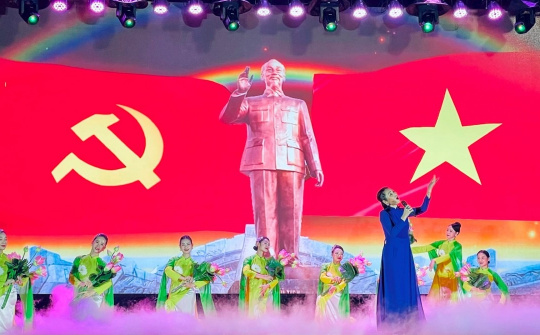 Fifty years of reunification – Building a strong, prosperous Vietnam for future