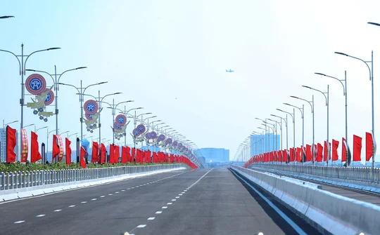 Khởi công, khánh thành các công trình, dự án trọng điểm quốc gia nhân dịp thống nhất đất nước