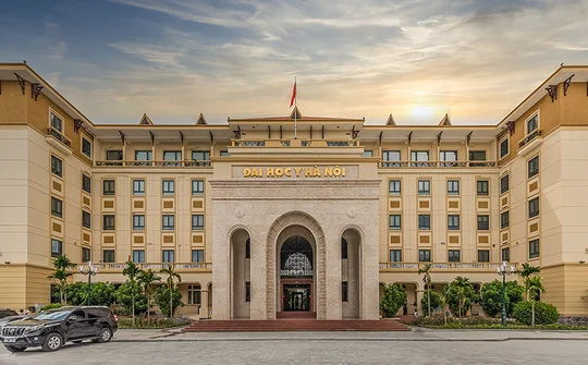 Phát triển Trường Đại học Y Hà Nội thuộc nhóm hàng đầu châu Á