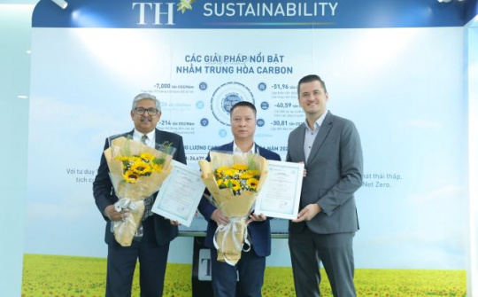 Hai công ty chủ lực của Tập đoàn TH đạt chứng nhận trung hoà carbon quốc tế