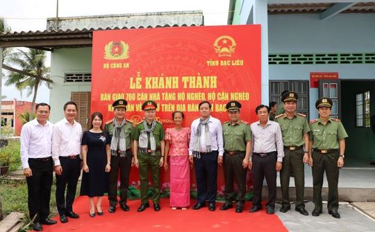 Chương trình an sinh quy mô lớn tại Bạc Liêu: 700 căn nhà tình nghĩa do T&T Group và SHB tài trợ chính thức được bàn giao