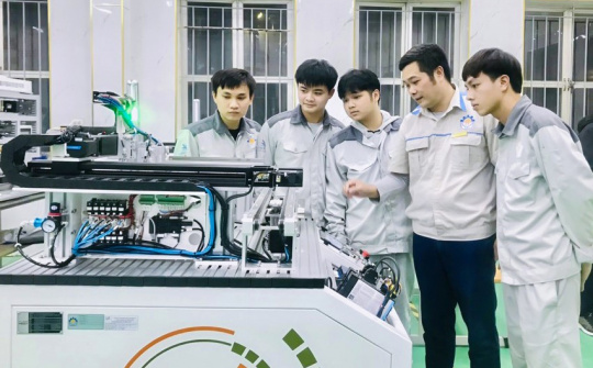 Phát triển nguồn nhân lực công nghệ cao: Bước đi chiến lược cho giai đoạn mới