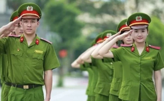 Phát huy vai trò của nhân dân đối với công an nhân dân hiện nay theo tư tưởng Hồ Chí Minh