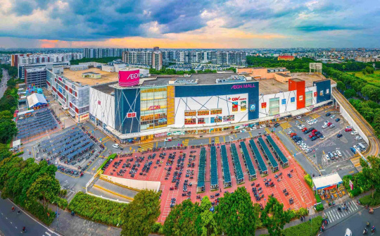 Japanese retailers deepen presence in Vietnam’s consumer market