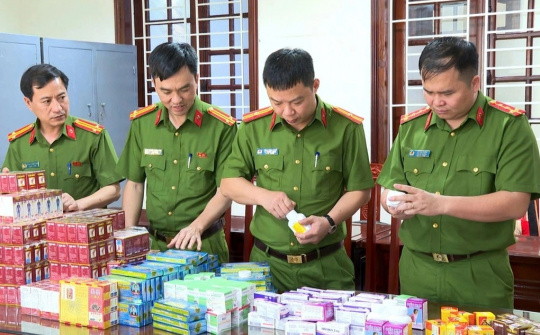 Xử lý nghiêm việc sản xuất, buôn bán thuốc chữa bệnh giả, sữa giả, thực phẩm chức năng giả