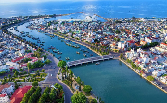 Đẩy mạnh phân cấp, phân quyền, đồng bộ với mô hình chính quyền địa phương 02 cấp
