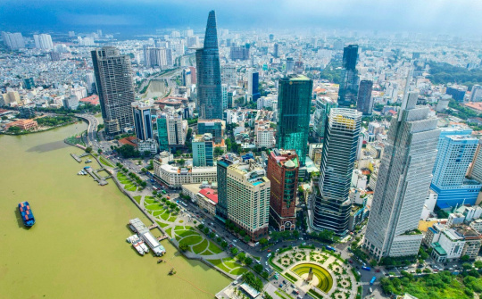 Thành phố Hồ Chí Minh - 50 năm vững bước từ mùa Xuân đại thắng
