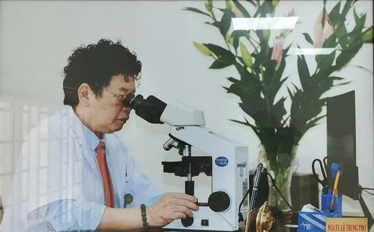 PGS.TS.BSCKII.BSNT Lê Trung Thọ: Những dấu ấn đậm sâu cùng ngành Y cao quý