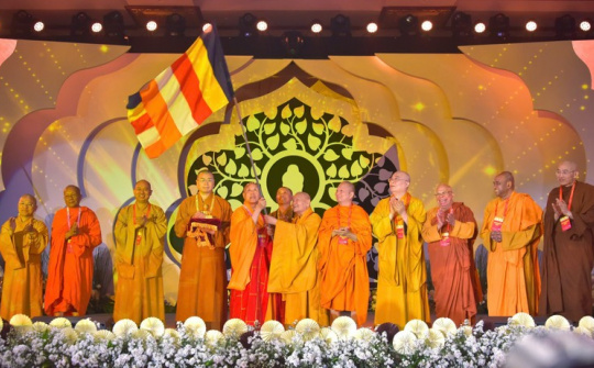 Bế mạc Vesak 2025: Tuyên bố TP Hồ Chí Minh hướng tới hòa bình bền vững