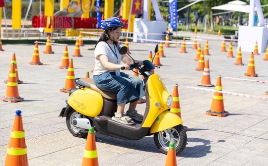 VinFast tạo “sóng xanh” toàn quốc với xe máy điện giá chỉ từ 12 triệu đồng