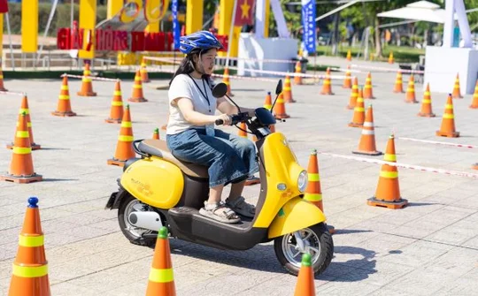 VinFast tạo “sóng xanh” toàn quốc với xe máy điện giá chỉ từ 12 triệu đồng