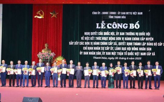 Thanh Hóa: Công bố các nghị quyết, quyết định về sắp xếp tổ chức bộ máy và đơn vị hành chính
