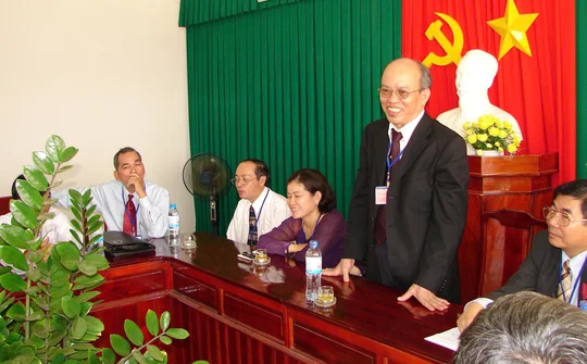Giáo sư, Tiến sĩ Trình Quang Phú: Người thắp lửa tri thức ở Bình Phước