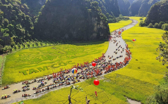 Phát triển du lịch Ninh Bình trong không gian mới
