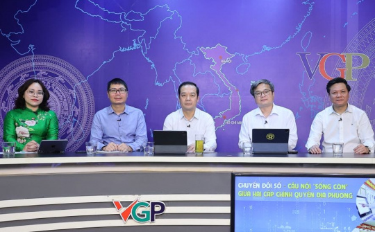Chuyển đổi số - Cầu nối "sống còn" giữa hai cấp chính quyền địa phương
