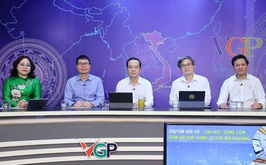 Chuyển đổi số - Cầu nối "sống còn" giữa hai cấp chính quyền địa phương