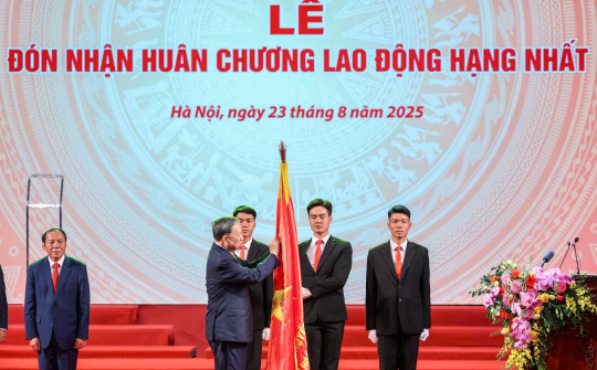 Văn hóa phải đi trước một bước, bồi đắp bản lĩnh, củng cố niềm tin, hình thành năng lực mềm quốc gia