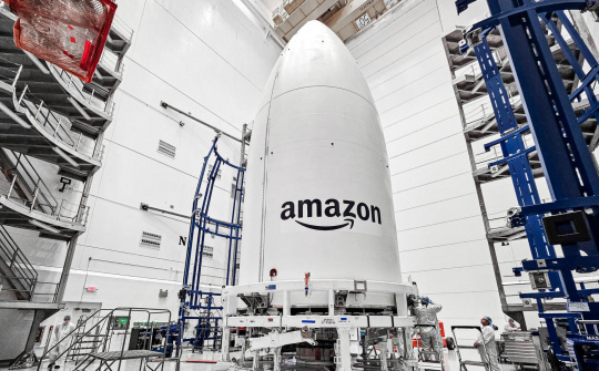 Amazon eyes low-earth orbit satellite telecom services in Vietnam