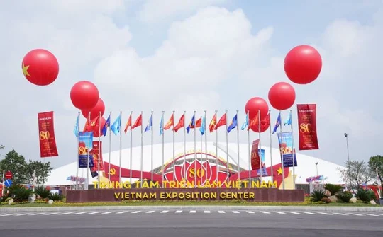 Vingroup ghi dấu ấn kiến tạo tại Triển lãm "Thành tựu đất nước: 80 năm Hành trình Độc lập – Tự do – Hạnh phúc