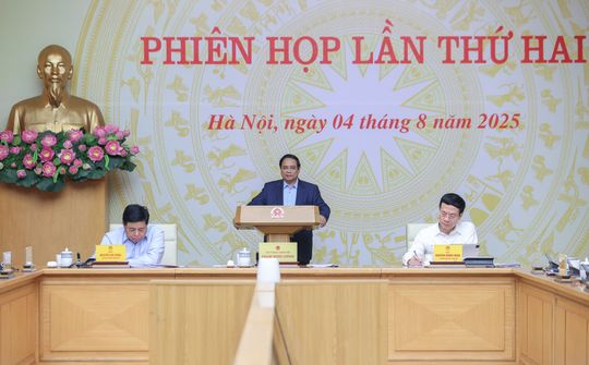 Phát triển ngành công nghiệp bán dẫn với tinh thần tăng tốc, bứt phá, bắt kịp, tiến cùng và vượt lên
