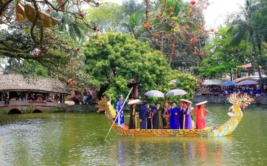 Giải pháp bảo vệ và tôn vinh di sản văn hóa phi vật thể