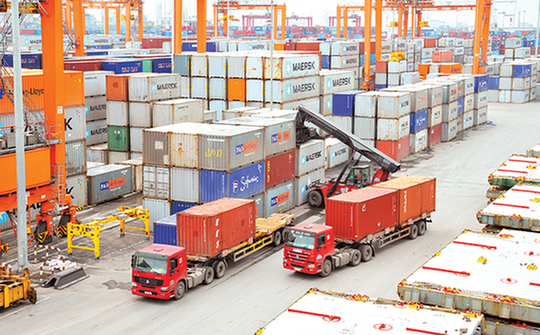 Thúc đẩy tăng trưởng, kiểm soát lạm phát và ổn định kinh tế vĩ mô, bảo đảm các cân đối lớn của nền kinh tế