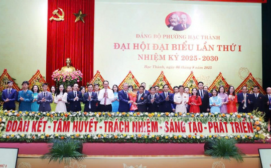 Thanh Hóa tổ chức thành công Đại hội Đảng bộ phường Hạc Thành và Quảng Phú