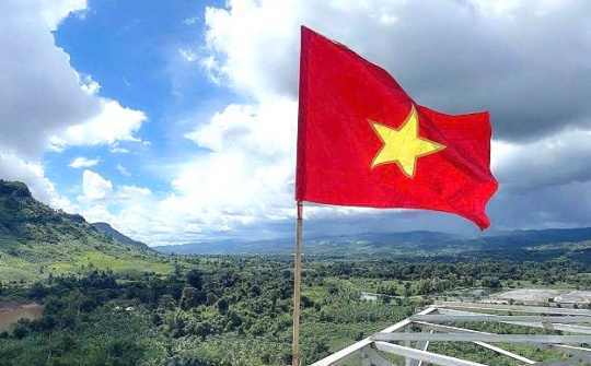 T&T Group hoàn thành đường dây truyền tải điện gió Savan 1 về Việt Nam trước thềm Đại lễ A80
