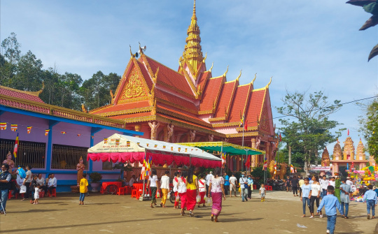 Vĩnh Long: Tổ chức Lễ Sêne Đôlta 2025 vui tươi, đoàn kết, an toàn