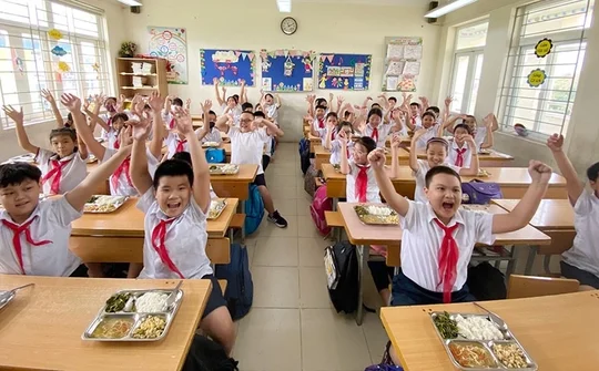 Tăng cường các điều kiện bảo đảm chất lượng thực hiện hiệu quả nhiệm vụ năm học mới