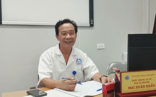 Đại tá, TTƯT, PGS.TS.BSCC. Mai Xuân Khẩn: “Thầy giáo, Thầy thuốc” - hai chữ thầy cao quý