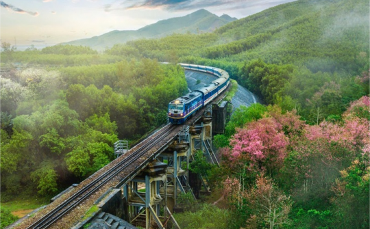 Bảo đảm khởi công Dự án đường sắt Lào Cai - Hà Nội - Hải Phòng vào 19/12/2025