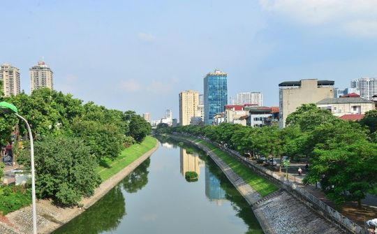 Xử lý ô nhiễm không khí, sông ngòi: Hà Nội và TP.HCM là trọng tâm