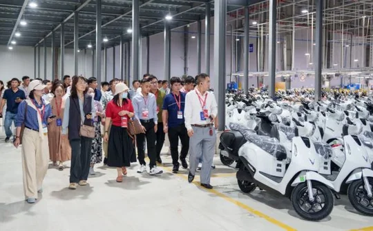VinFast và 600 nhà phân phối quyết tâm tiêu thụ 1,5 triệu xe máy điện vào năm 2026