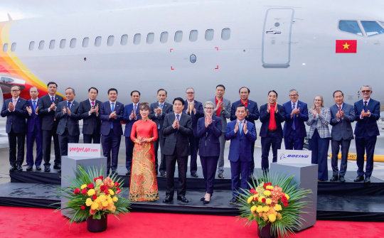 Vietjet nhận bàn giao tàu bay Boeing 737-8 đầu tiên từ Boeing