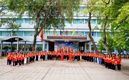 Trường THPT Nguyễn Trãi - Ba Đình: Những thế hệ viết tiếp bản hùng ca