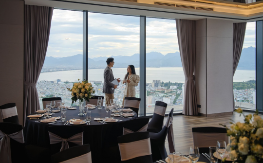 Courtyard by Marriott Danang Han River: Ưu đãi Tiệc cuối năm mùa cao điểm  – Quyền lợi hấp dẫn